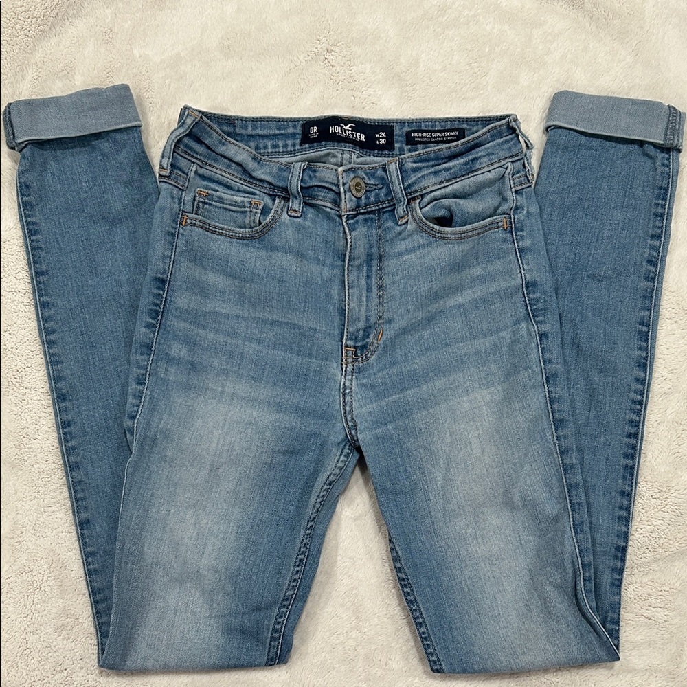 Hollister Super Skinny Jeans High Rise Cuffed